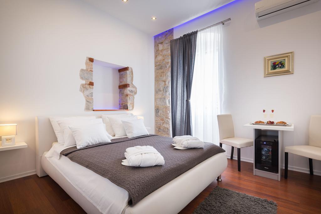 Rooms Supreme Spalato Bagian luar foto